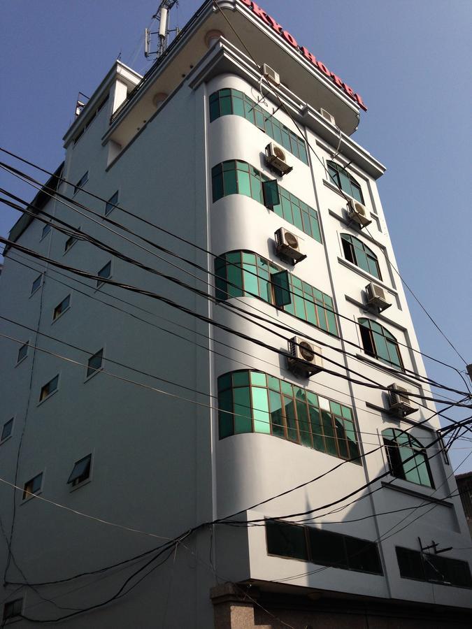 Hotel Tokyo 1 Vinh Eksteriør bilde